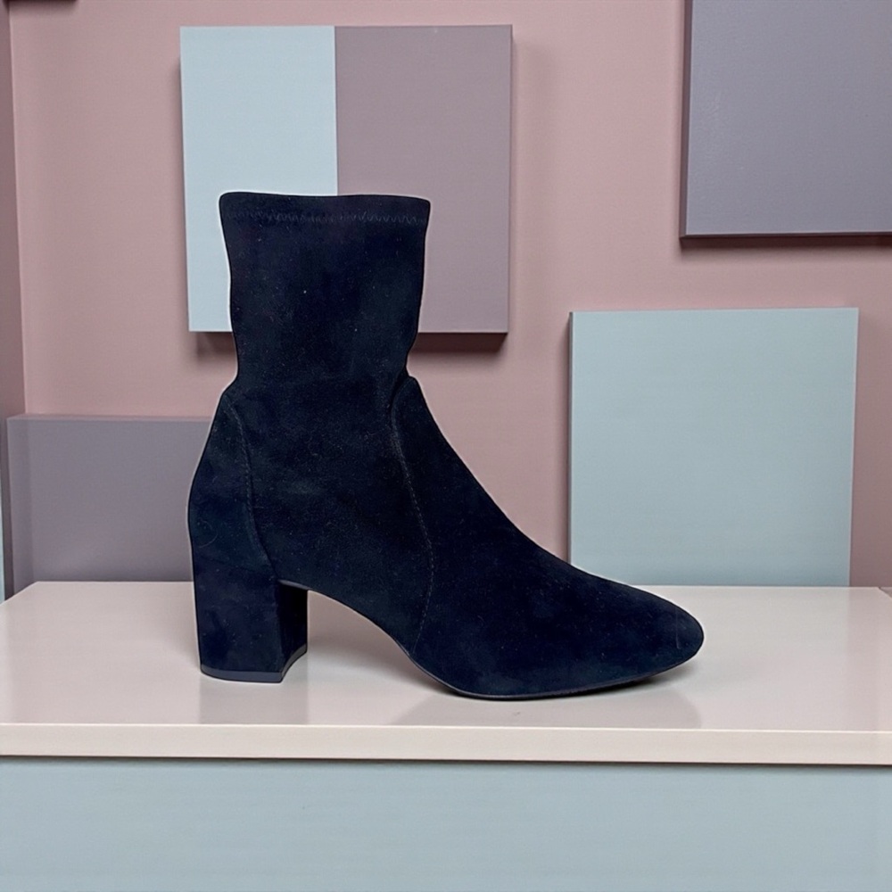 Stuart Weitzman Yuliana Black Suede Block Heel Stretch Sock Booties size 9